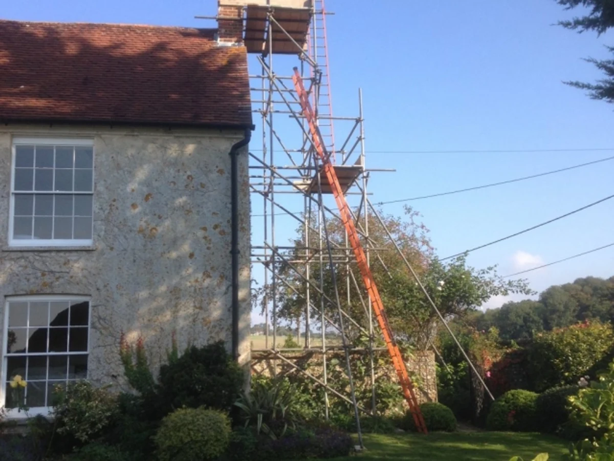 Scaffold Access Platforms and the Right Solution For Your Southampton Property